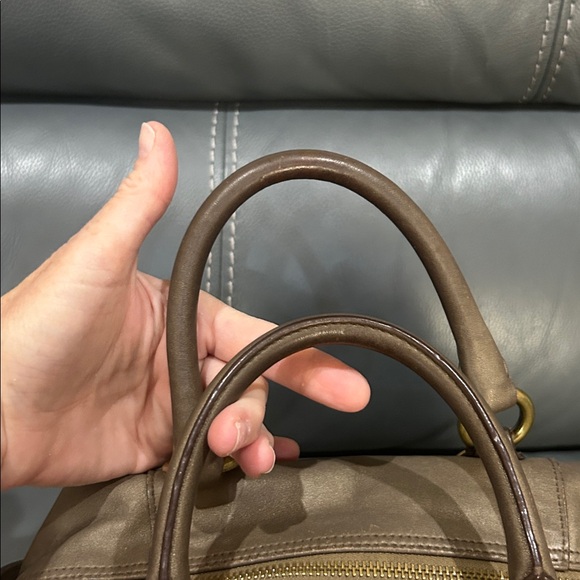 Coach Ashely Satchel - Picture 4 of 14